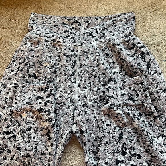 Athleta Salutation Textured Jogger Pants Women's Size Medium - Picture 10 of 14